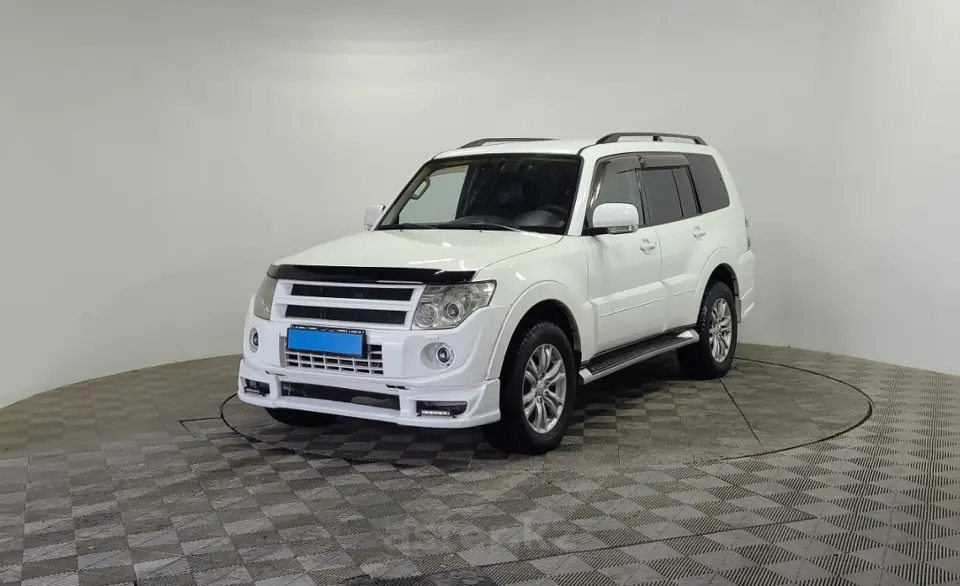2012 Mitsubishi Pajero