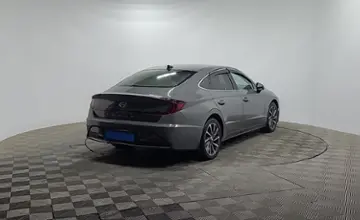 Hyundai Sonata 2021 года за 10 490 000 тг. в Алматы