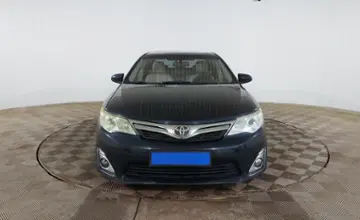 Toyota Camry 2013 года за 7 280 000 тг. в Шымкент фото 2