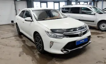 Toyota Camry 2017 года за 10 790 000 тг. в Астана фото 2