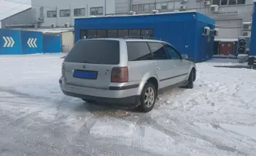 Volkswagen Passat 2004 года за 1 590 000 тг. в Алматы фото 3