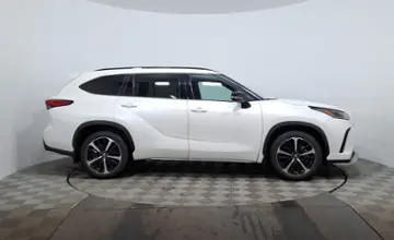 Toyota Highlander 2021 года за 25 500 000 тг. в Астана фото 4