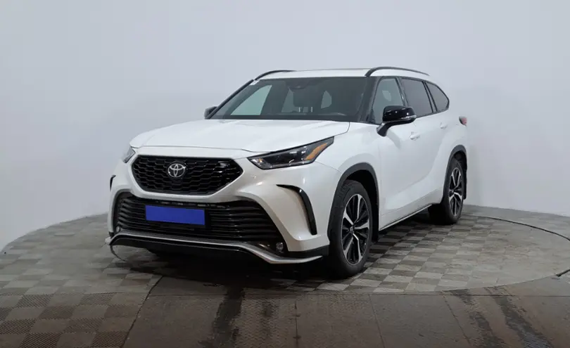 Toyota Highlander 2021 года за 25 500 000 тг. в Астана