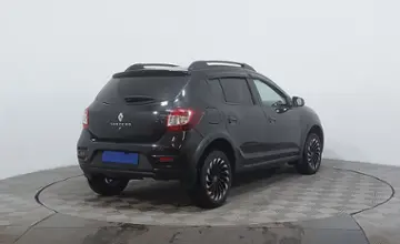 Renault Sandero 2021 года за 6 000 000 тг. в Астана