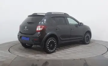 Renault Sandero 2021 года за 6 000 000 тг. в Астана