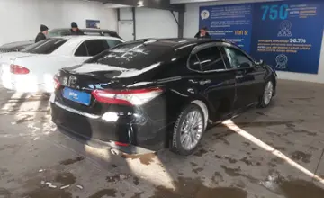 Toyota Camry 2018 года за 12 000 000 тг. в Астана фото 3
