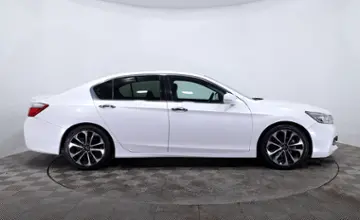 Honda Accord 2014 года за 7 770 000 тг. в Астана фото 4