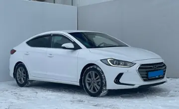 Hyundai Elantra 2018 года за 6 790 000 тг. в Уральск фото 3