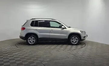 Volkswagen Tiguan 2015 года за 7 300 000 тг. в Алматы фото 4