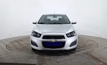 Chevrolet Aveo 2015 года за 3 500 000 тг. в Астана фото 2