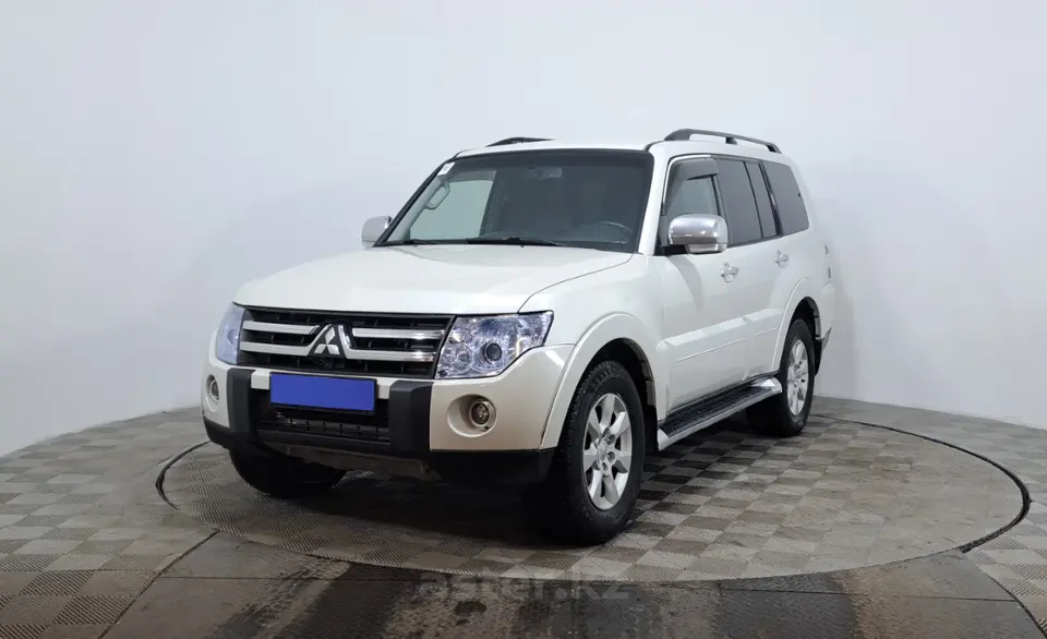 2009 Mitsubishi Pajero