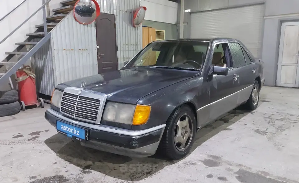 1990 Mercedes-Benz W124