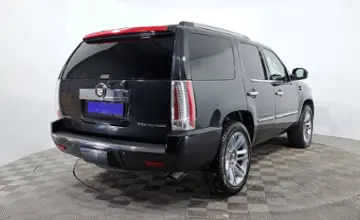 Cadillac Escalade 2013 года за 10 400 000 тг. в Астана