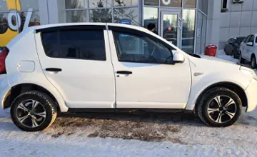 Renault Sandero 2013 года за 1 990 000 тг. в Костанай фото 4