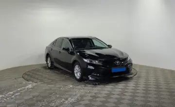 Toyota Camry 2018 года за 11 010 000 тг. в Алматы фото 3