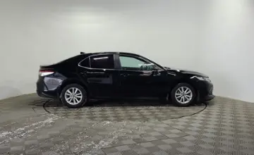 Toyota Camry 2018 года за 11 010 000 тг. в Алматы фото 4