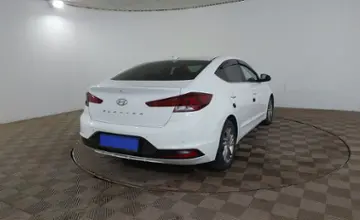 Hyundai Elantra 2019 года за 6 990 000 тг. в Шымкент