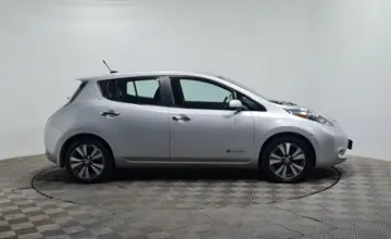 Nissan Leaf 2013 года за 3 120 000 тг. в Алматы фото 4