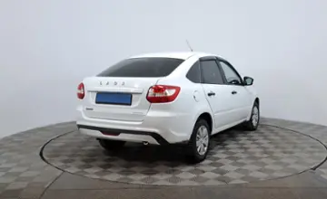 LADA (ВАЗ) Granta 2019 года за 3 550 000 тг. в Астана