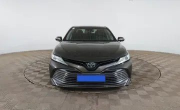 Toyota Camry 2018 года за 14 990 000 тг. в Шымкент фото 2