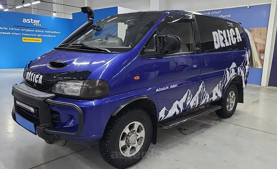 1995 Mitsubishi Delica