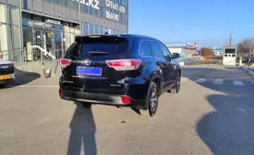 Toyota Highlander 2016 года за 14 500 000 тг. в Тараз