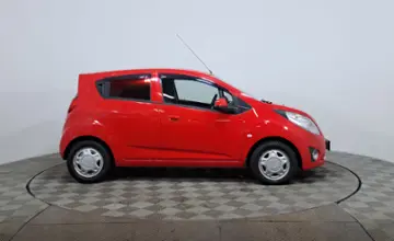 Chevrolet Spark 2013 года за 3 850 000 тг. в Астана фото 4
