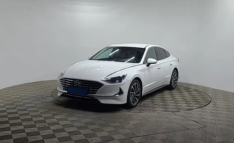 Hyundai Sonata 2021 года за 12 590 000 тг. в Алматы
