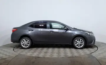 Toyota Corolla 2015 года за 6 800 000 тг. в Астана фото 4