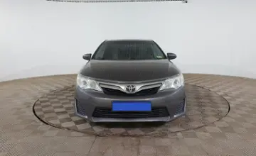 Toyota Camry 2013 года за 8 790 000 тг. в Шымкент фото 2