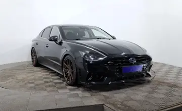 Hyundai Sonata 2019 года за 10 990 000 тг. в Астана фото 3