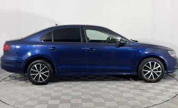 Volkswagen Jetta 2015 года за 4 690 000 тг. в Караганда фото 4