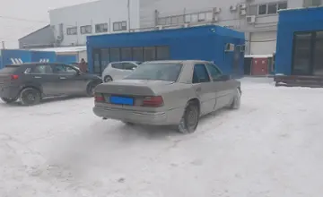 Mercedes-Benz E-Класс 1992 года за 690 000 тг. в Алматы фото 3