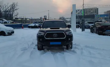 Toyota Tacoma 2018 года за 20 600 000 тг. в Алматы фото 2