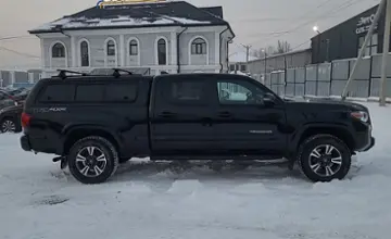 Toyota Tacoma 2018 года за 20 600 000 тг. в Алматы фото 4