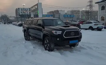 Toyota Tacoma 2018 года за 20 600 000 тг. в Алматы фото 3