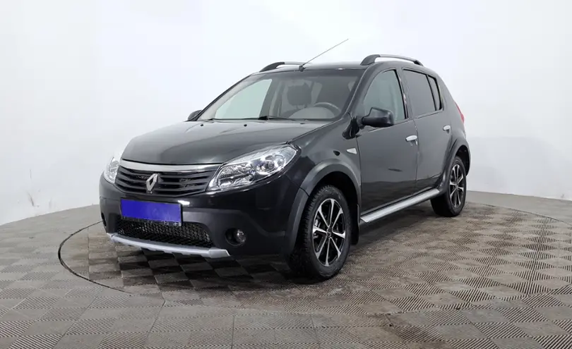 Renault Sandero 2014 года за 2 990 000 тг. в Астана