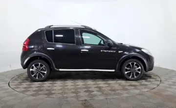 Renault Sandero 2014 года за 2 990 000 тг. в Астана фото 4