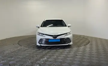 Toyota Camry 2020 года за 12 890 000 тг. в Алматы фото 2