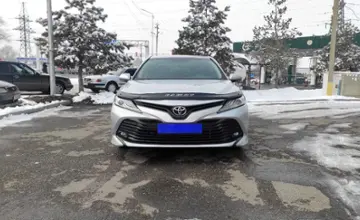 Toyota Camry 2019 года за 11 990 000 тг. в Тараз фото 2