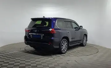 Lexus LX 2016 года за 37 990 000 тг. в Алматы