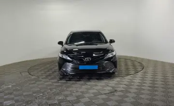 Toyota Camry 2019 года за 14 700 000 тг. в Алматы фото 2