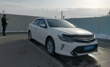 Toyota Camry 2014 года за 9 990 000 тг. в Шымкент фото 2