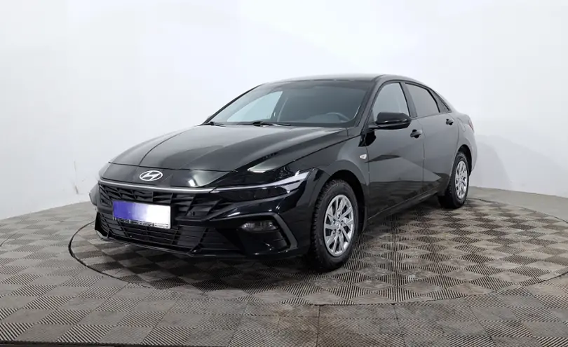 Hyundai Elantra 2024 года за 9 990 000 тг. в Астана
