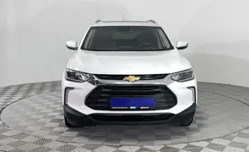 Chevrolet Tracker 2022 года за 7 590 000 тг. в Караганда фото 2