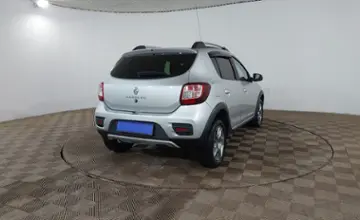 Renault Sandero 2020 года за 3 890 000 тг. в Шымкент