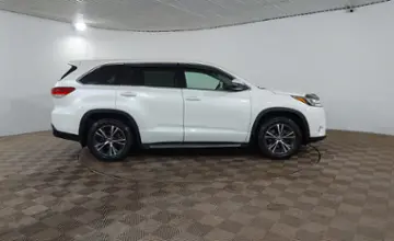 Toyota Highlander 2017 года за 14 990 000 тг. в Шымкент фото 4