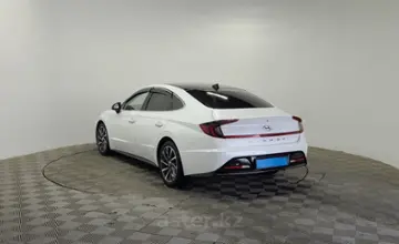 Hyundai Sonata 2022 года за 11 590 000 тг. в Алматы