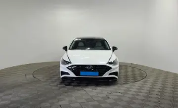 Hyundai Sonata 2022 года за 11 590 000 тг. в Алматы фото 2