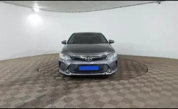 Toyota Camry 2015 года за 11 190 000 тг. в Шымкент фото 2